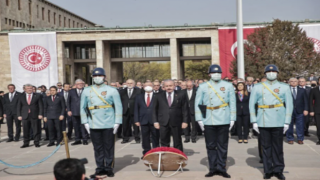 Devlet Erkanı Anıtkabir'de!