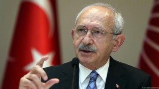 Elektrik zamlarına tepki olarak faturasını ödemeyen Kılıçdaroğlu'nun evinin elektriği kesildi