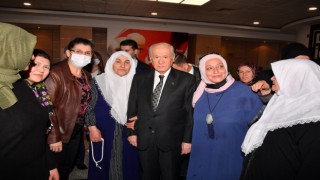 MHP Lideri Bahçeli Ülkücü Şehit aileleriyle iftar açtı