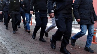 3 ilde düzenlenen FETÖ operasyonunda 7 kişiye tutuklama!