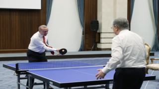 Cumhurbaşkanı Erdoğan ve Kazak mevkidaşı ile masa tenisi oynadı