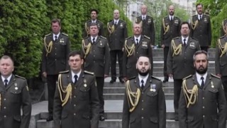Ukrayna askerlerinden Salavat-ı Şerif ile Ramazan Bayramı mesajı
