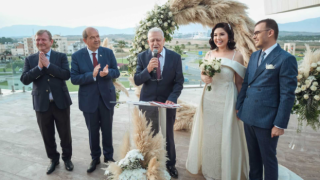 Karahasan'ın nikahına devlet büyükleri geldi