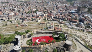 AK Parti'li Menekşe'den Nevşehir'in il oluşunun 68. yıl dönümü mesajı