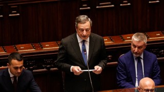 İtalya'da Başbakan Draghi istifa etti