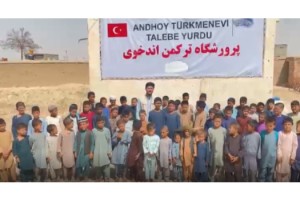 MHP Lideri Bahçeli'nin himaye ettiği Türkmen çocuklardan bayram mesajı