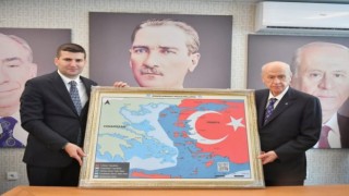 MHP Lideri Bahçeli’ye hediye edilen harita bu seferde Alman’ı deliye döndürdü!