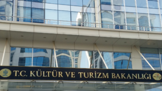 Kültür ve Turizm Bakanlığı'ndan Semih Sergen için taziye mesajı