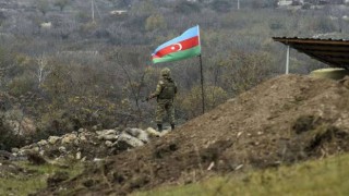 Azerbaycan Cumhurbaşkanı Aliyev, komutanlarla Ermenistan'ın provokasyonlarını görüştü