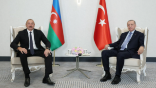 Cumhurbaşkanı Erdoğan, mevkidaşı Aliyev’le görüştü