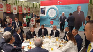 MHP'de ''Türkiye'nin Büyük Stratejisi'' kitapları tanıtıldı