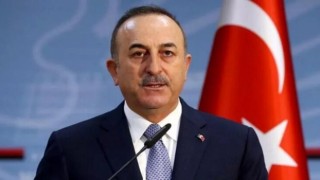Dışişleri Bakanı Çavuşoğlu'ndan Yunanistan'ın göçmen zulmüne tepki!