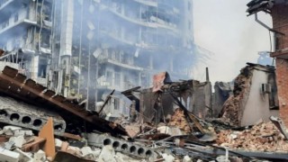 Rusya, Ukrayna’da hastaneyi vurdu! 1 bebek öldü!
