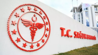 Sağlık çalışanlarına ek ödeme yönetmeliği Resmi Gazete'de yayımlandı!