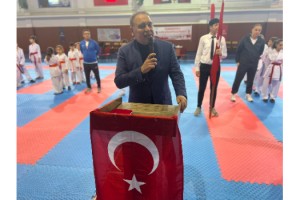 AK Parti'li Menekşe: "Gülşehir İlçemizdeyiz…"