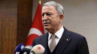 Milli Savunma Bakanı Akar: Bölgede görevli arkadaşlarımızdan 4'ü şehit, 45 kişi hayatını kaybetti