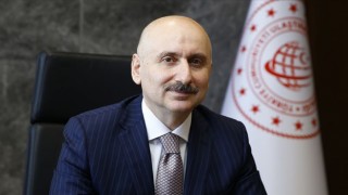 Ulaştırma ve Altyapı Bakanı Karaismailoğlu: "Kalıcı konutların planlaması yapılıyor"