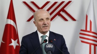 Üniversiteler hibrit sisteme geçiyor