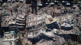 Yıkılan binalarla ilgili kusuru bulunan 768 şüpheli hakkında işlem başlatıldı