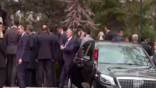 Cumhurbaşkanı Erdoğan Alparslan Türkeş'in kabrini ziyaret etti