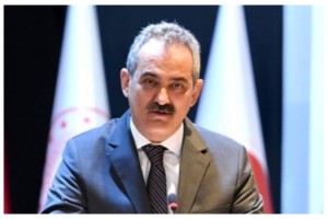 MEB okullarla ilgili alınan yeni kararı duyurdu
