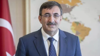 Cumhurbaşkanı Yardımcısı Cevdet Yılmaz'dan asgari ücret açıklaması