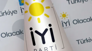 İP’de istifa depremi