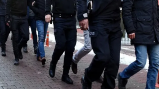 İstanbul merkezli 11 ilde 'nitelikli dolandırıcılık' operasyonu