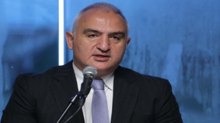 Bakan Ersoy 2023 turizm rakamlarını açıkladı!