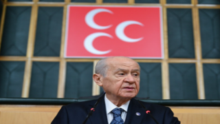 MHP Lideri Bahçeli: "Türk bayrağını kabullenemeyen şerefsizler vatandaşlıktan çıkarılmalı"