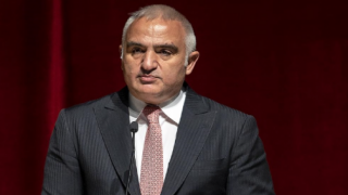 Bakan Ersoy, Soğanlı Vadisi'nde ziyaretlerde bulundu