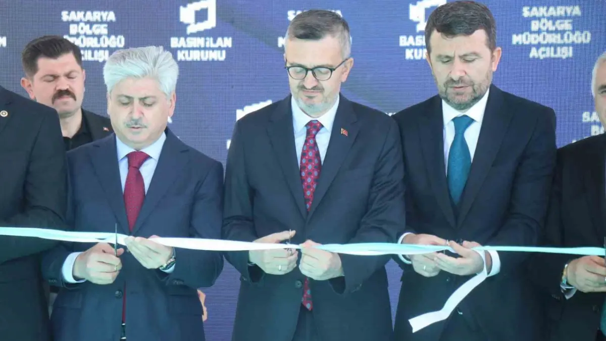 İletişim Başkanı Burhanettin Duran, Dezenformasyonu Ulusal Güvenliğe Tehdit Olarak Değerlendirdi